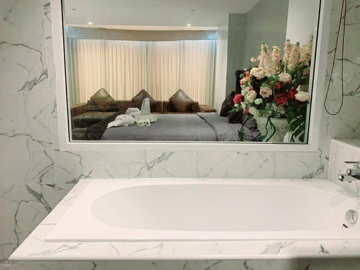 Grand Inter Hotel Samut Sakhon Екстер'єр фото