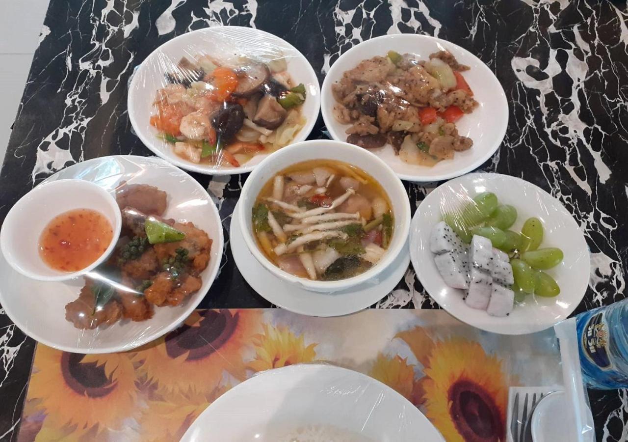 Grand Inter Hotel Samut Sakhon Екстер'єр фото