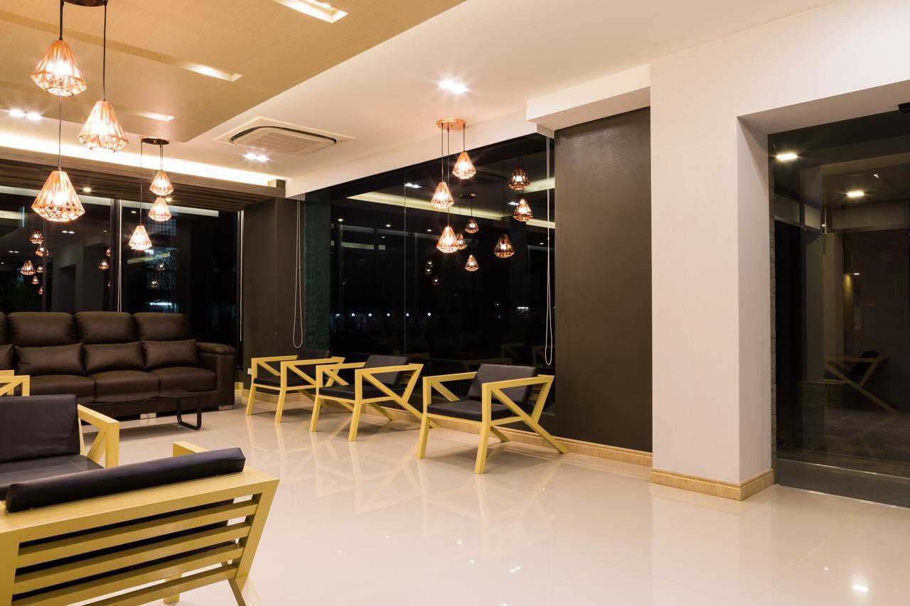 Grand Inter Hotel Samut Sakhon Екстер'єр фото